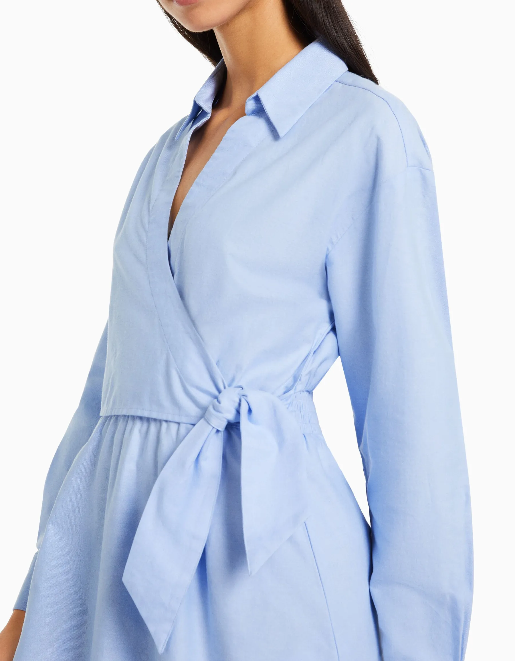 BERSHKA Mini-robe chemise manches longues cache-cœur Blanc Discount