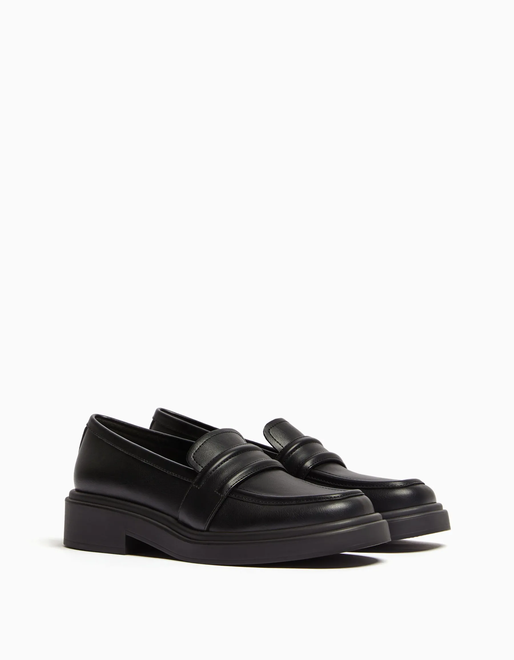 BERSHKA Mocassins barrette Noir Store