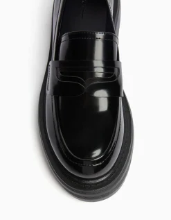 BERSHKA Mocassins patte semelle crantée Noir Discount