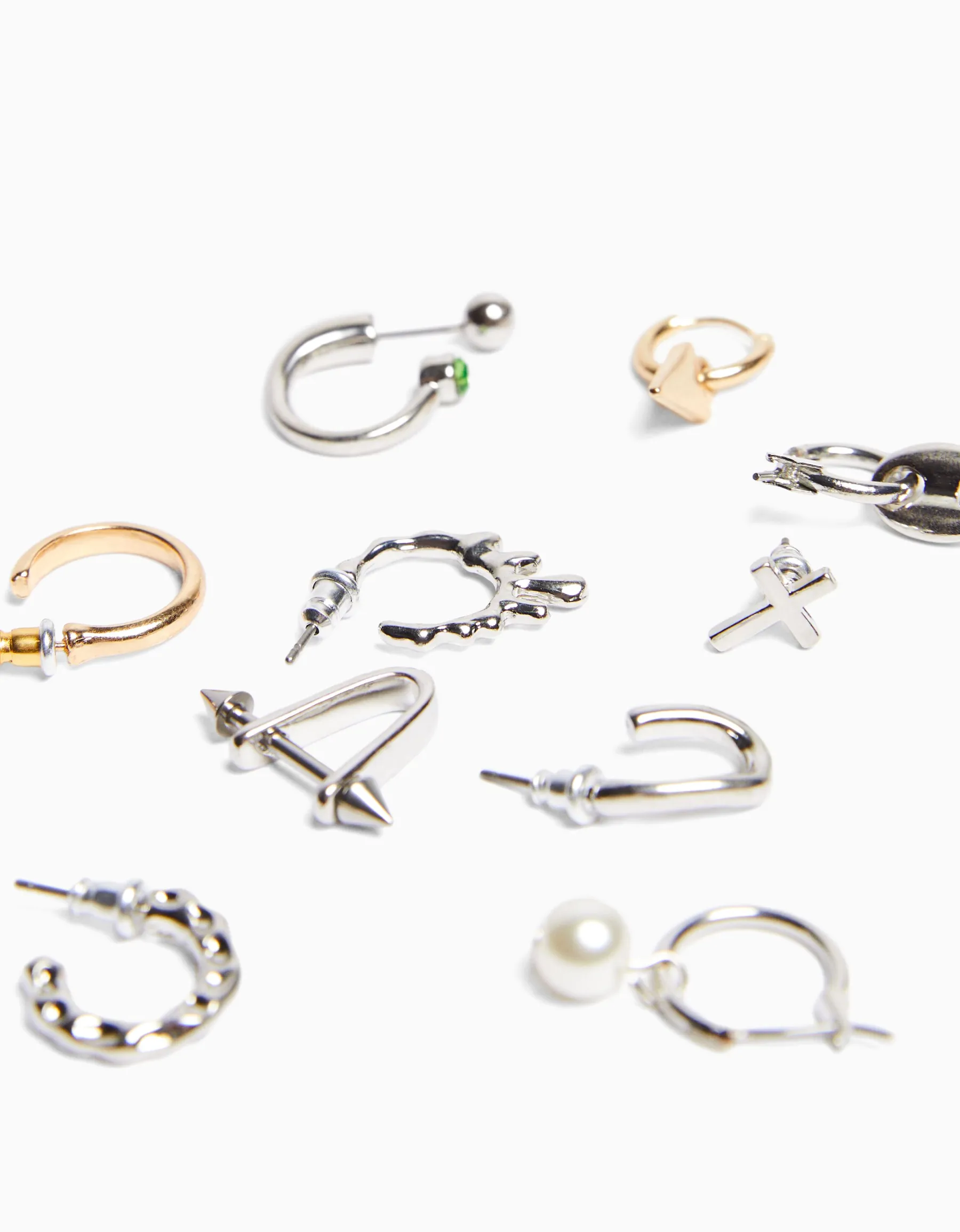 BERSHKA Pack 10 boucles d’oreilles anneau Argent Outlet