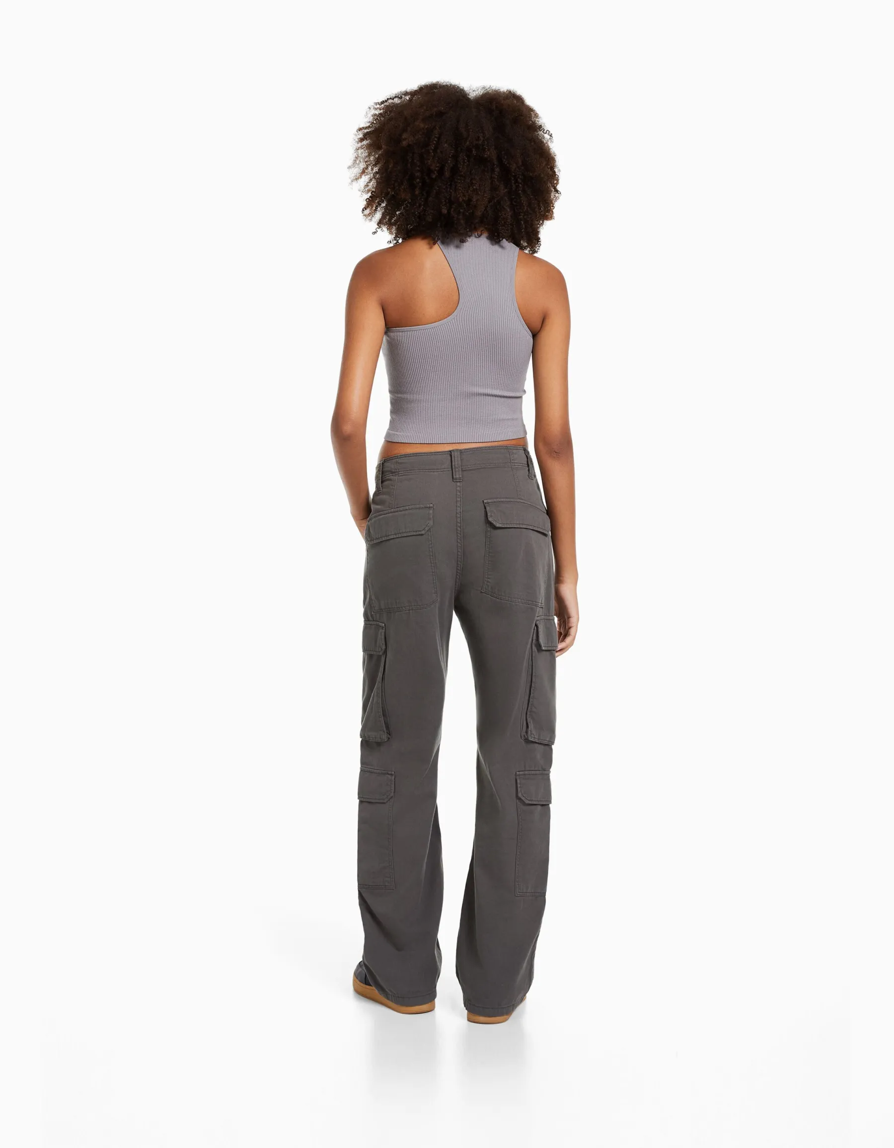 BERSHKA Pantalon cargo moulant serge multipoches Kaki Hot