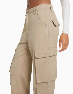 BERSHKA Pantalon cargo moulant serge multipoches Camel Best Sale