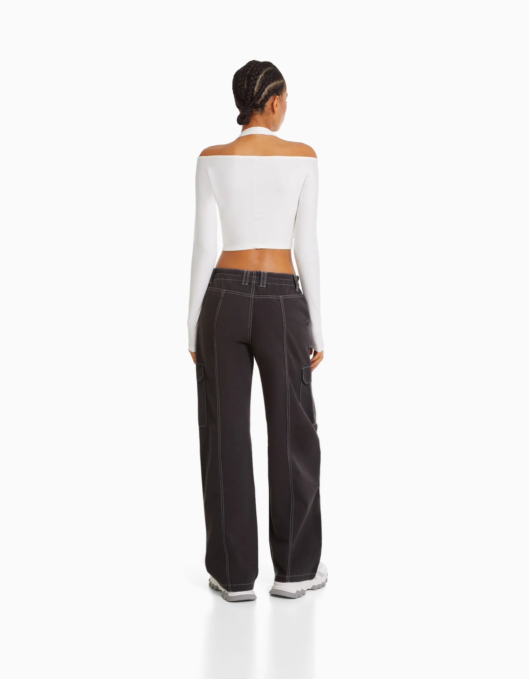 BERSHKA Pantalon cargo taille basse coton fil contraste Blanc cassé Fashion