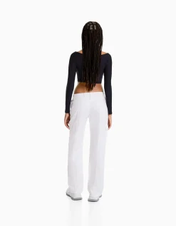 BERSHKA Pantalon cargo taille basse coton fil contraste Blanc cassé Outlet
