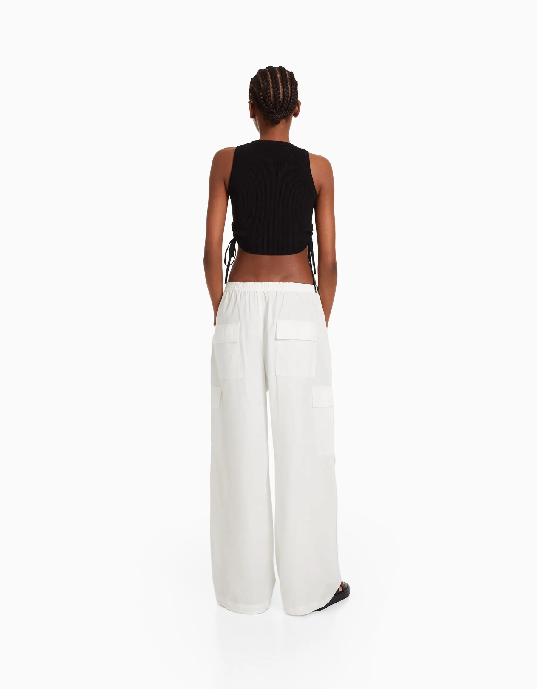 BERSHKA Pantalon jogger cargo parachute Bleu lavé Best