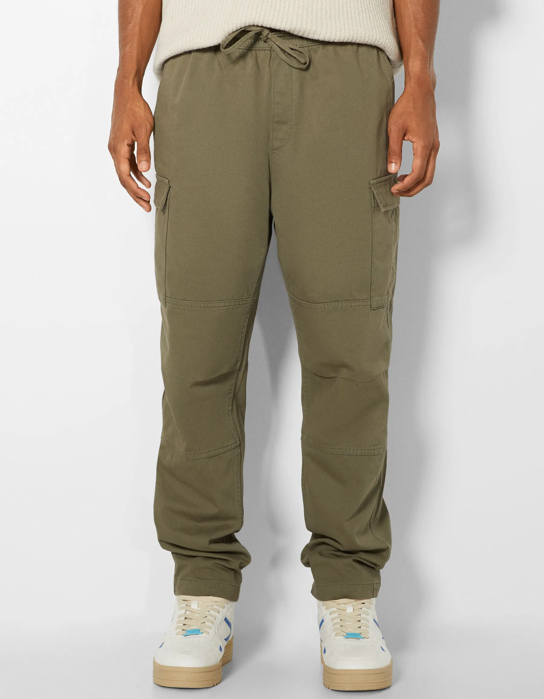 BERSHKA Pantalon jogger cargo regular fit Noir Flash Sale