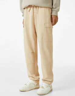 BERSHKA Pantalon jogger cargo regular fit Noir Outlet