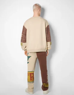 BERSHKA Pantalon jogger imprimé racing Marron Fashion