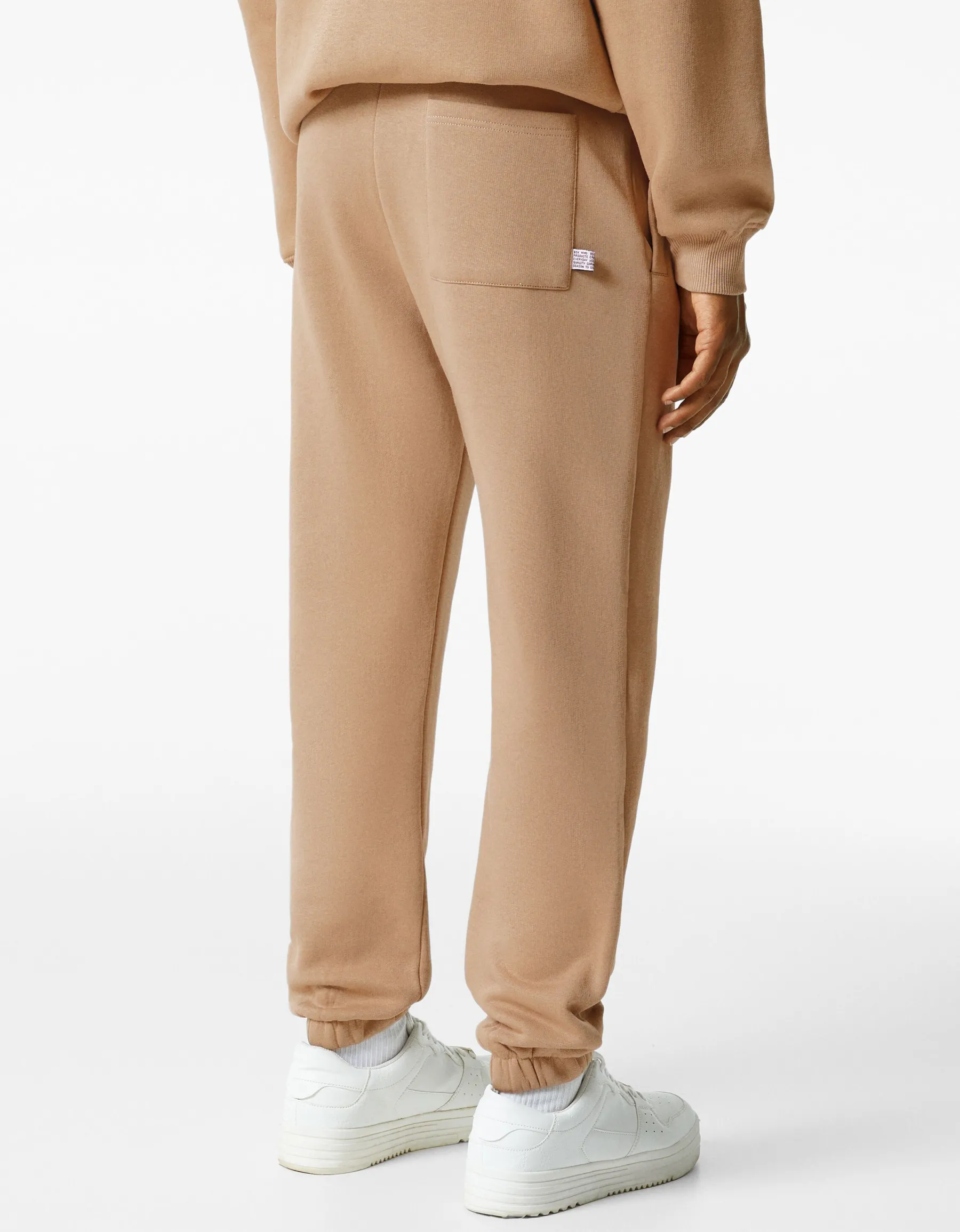 BERSHKA Pantalon jogger molleton Camel Store