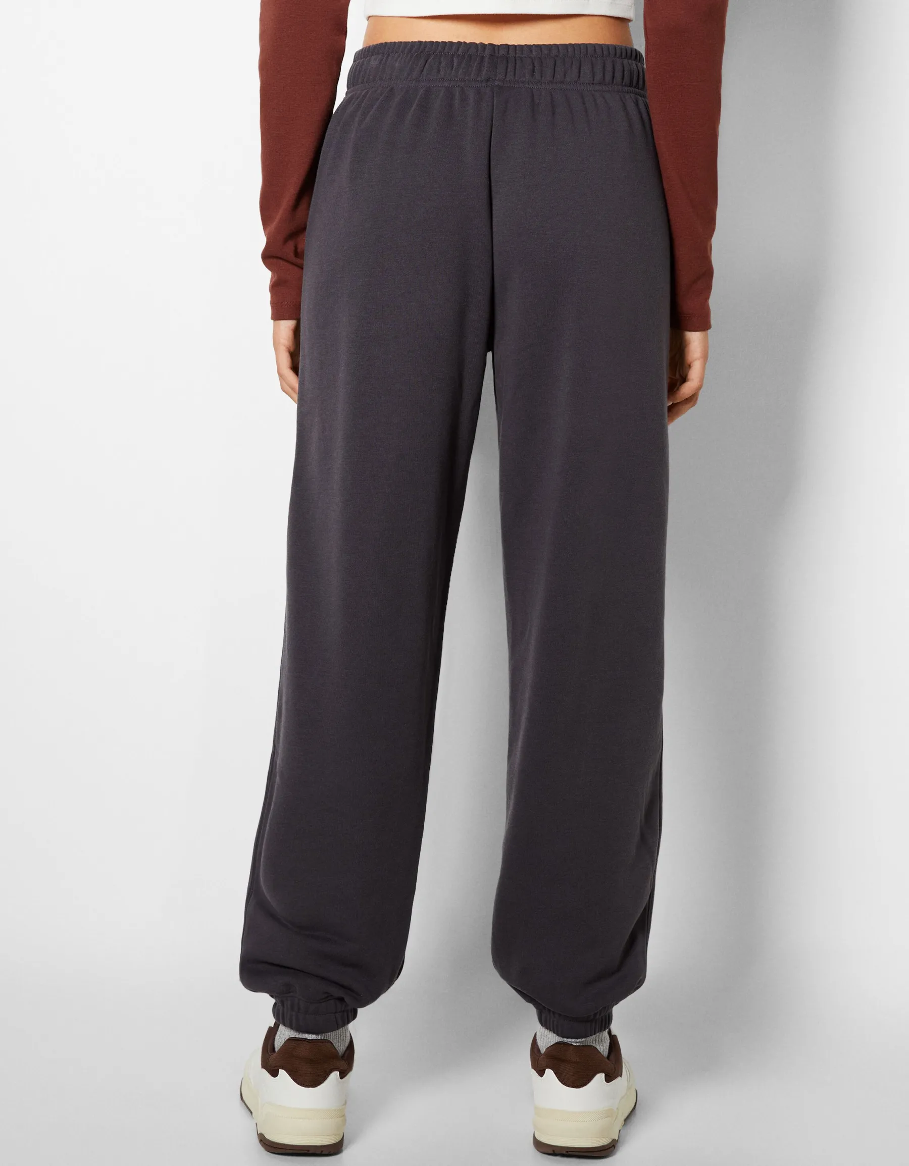 BERSHKA Pantalon jogger molleton Noir Outlet