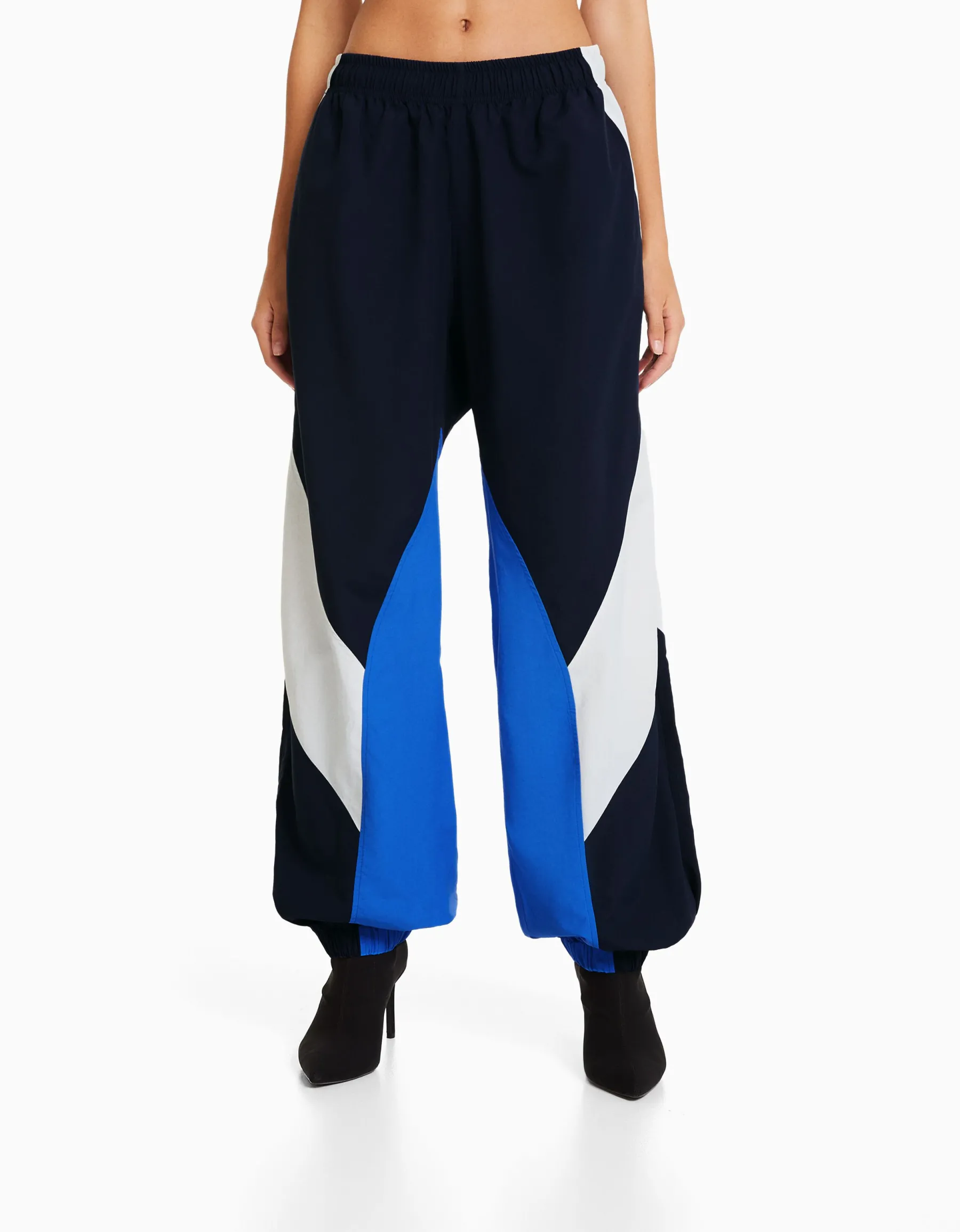 BERSHKA Pantalon jogger molleton effet nylon color block Bleu Flash Sale