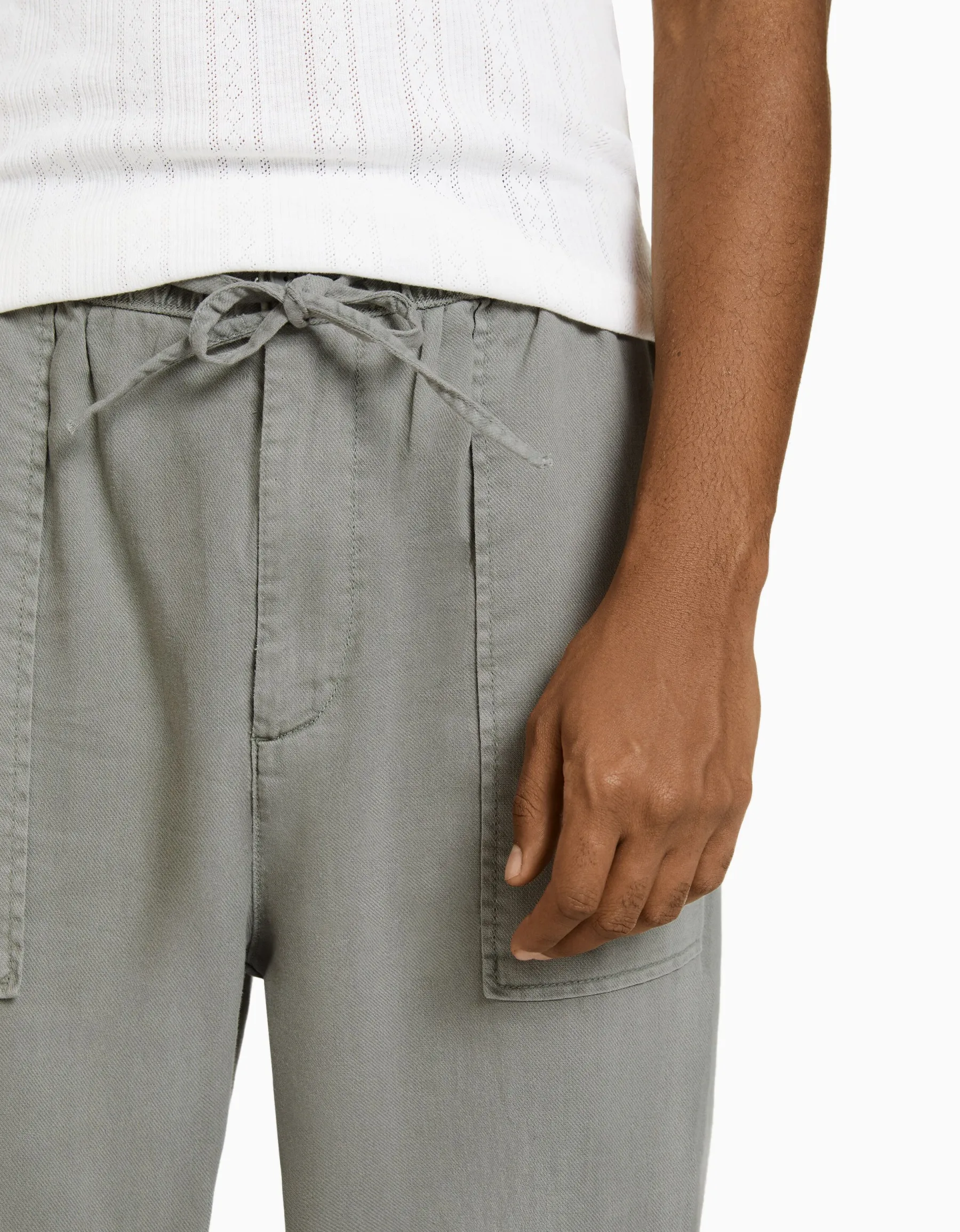 BERSHKA Pantalon loose rustique Blanc Hot