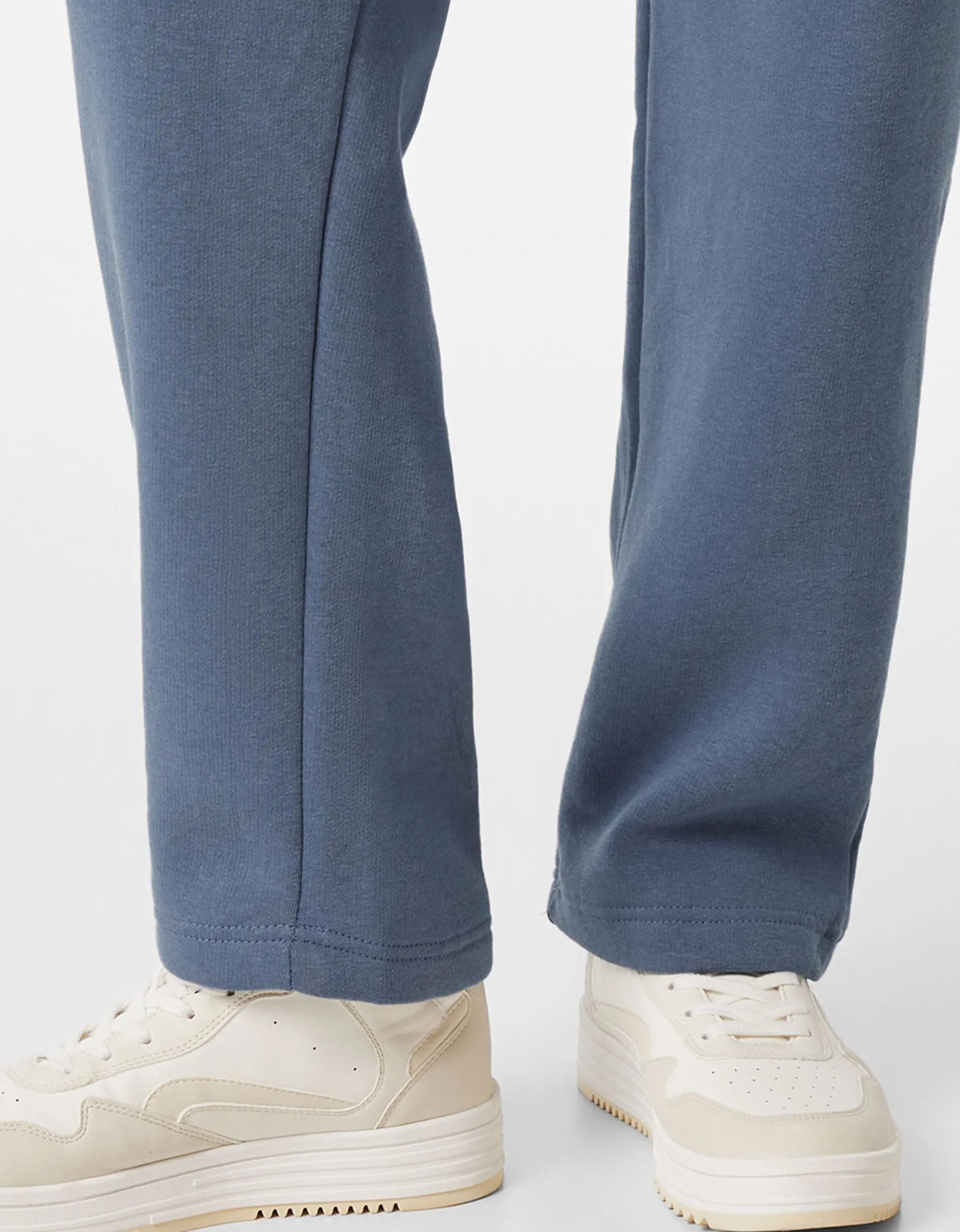 BERSHKA Pantalon molleton wide leg Blanc cassé Shop