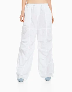 BERSHKA Pantalon parachute nylon Blanc Cheap