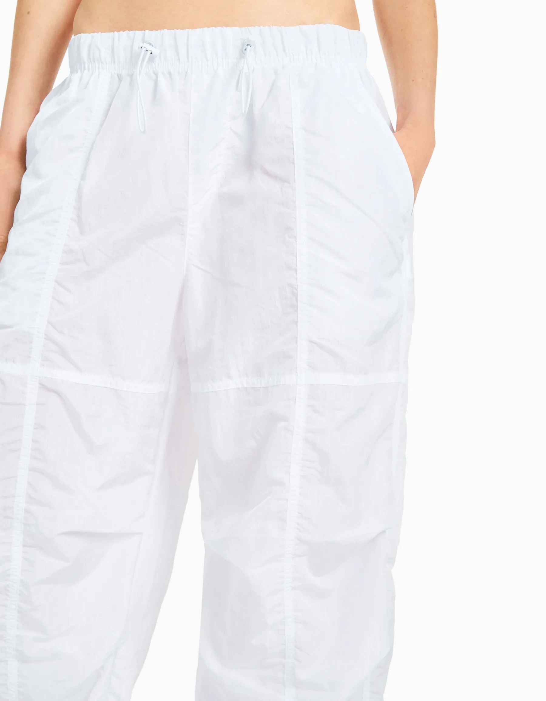 BERSHKA Pantalon parachute nylon Blanc Cheap