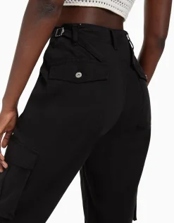 BERSHKA Pantalon straight cargo réglable Blanc Shop