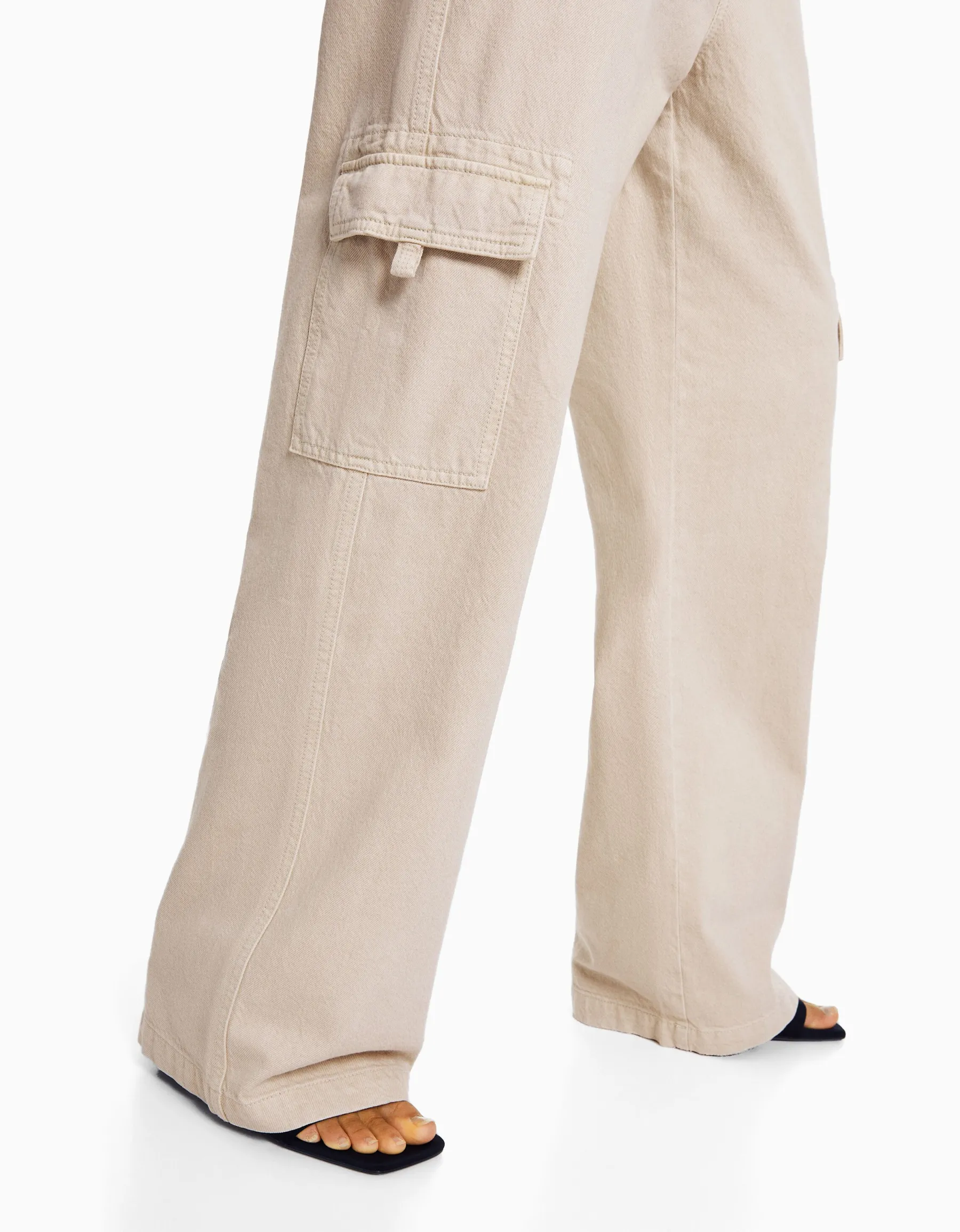 BERSHKA Pantalon straight cargo sergé taille élastique Bleu clair Sale