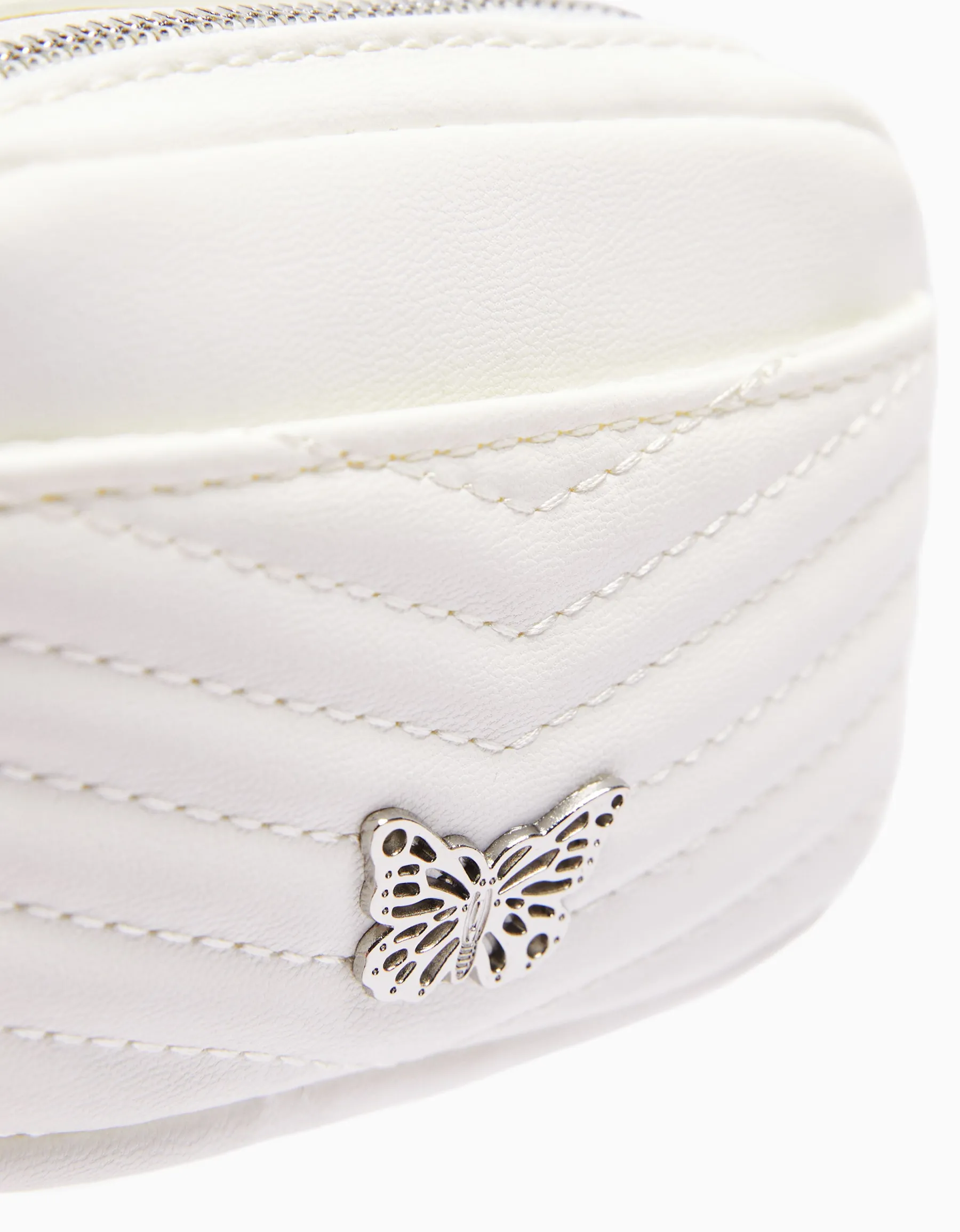 BERSHKA Porte-monnaie matelassé détail Blanc Cheap