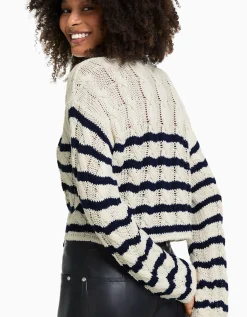 BERSHKA Pull à col rond à torsades Bleu Store