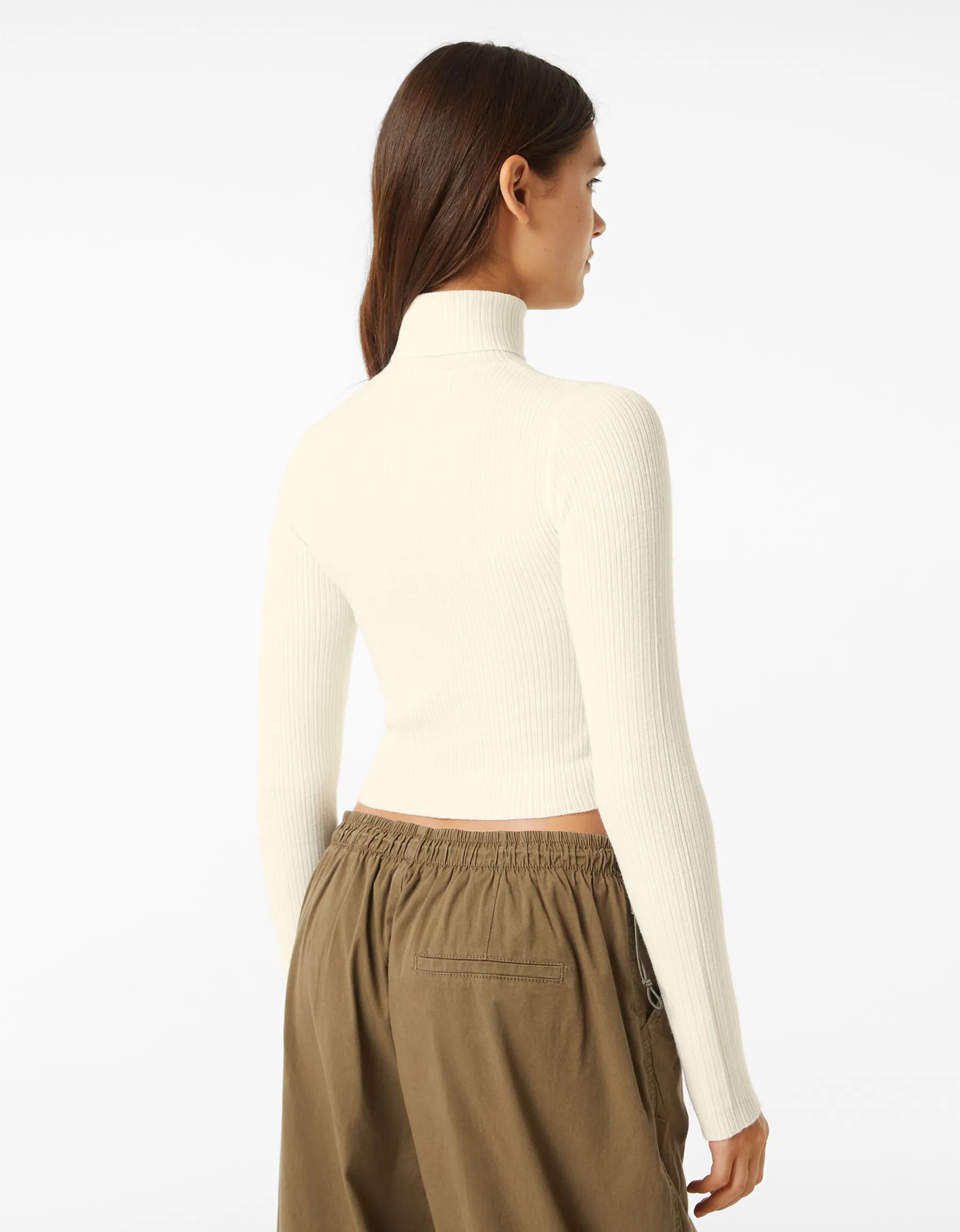 BERSHKA Pull bord-côte col roulé Noir Hot