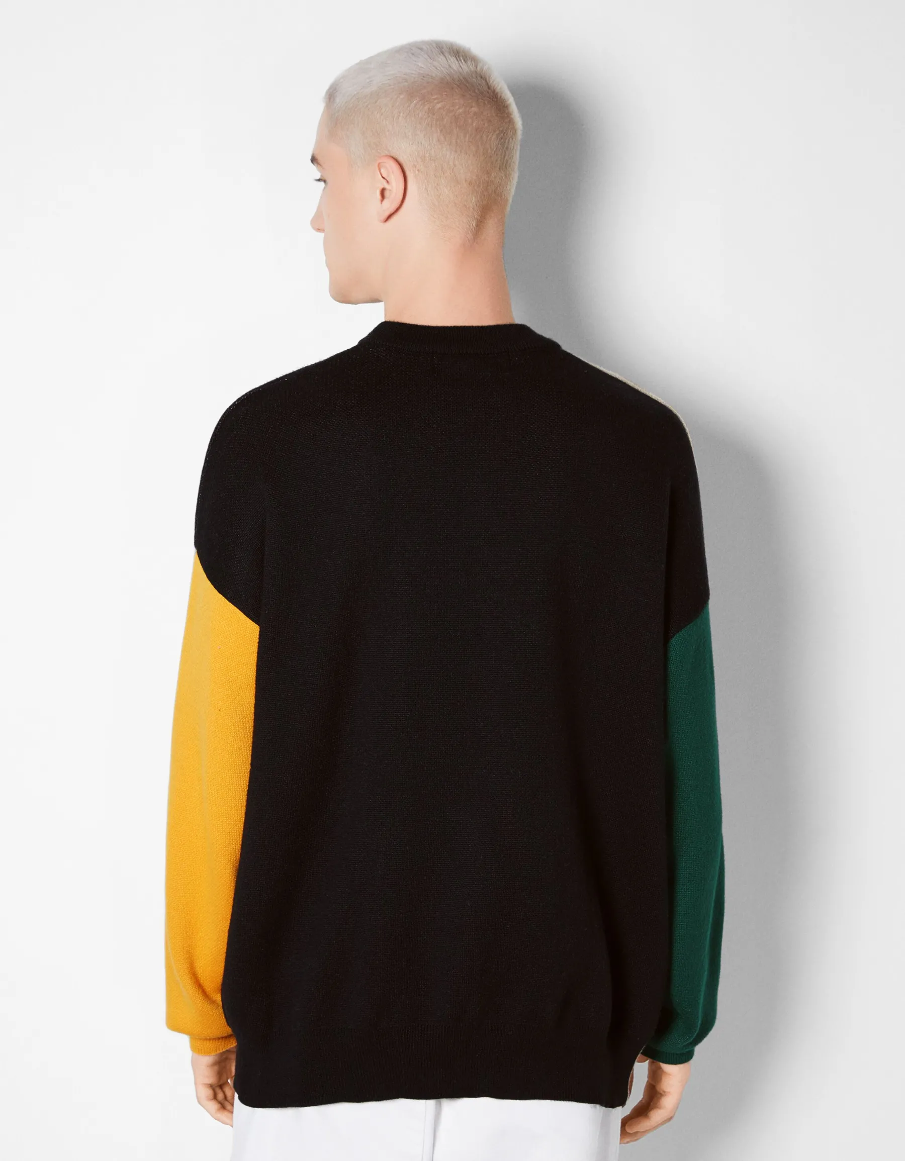 BERSHKA Pull couleur block Noir Cheap