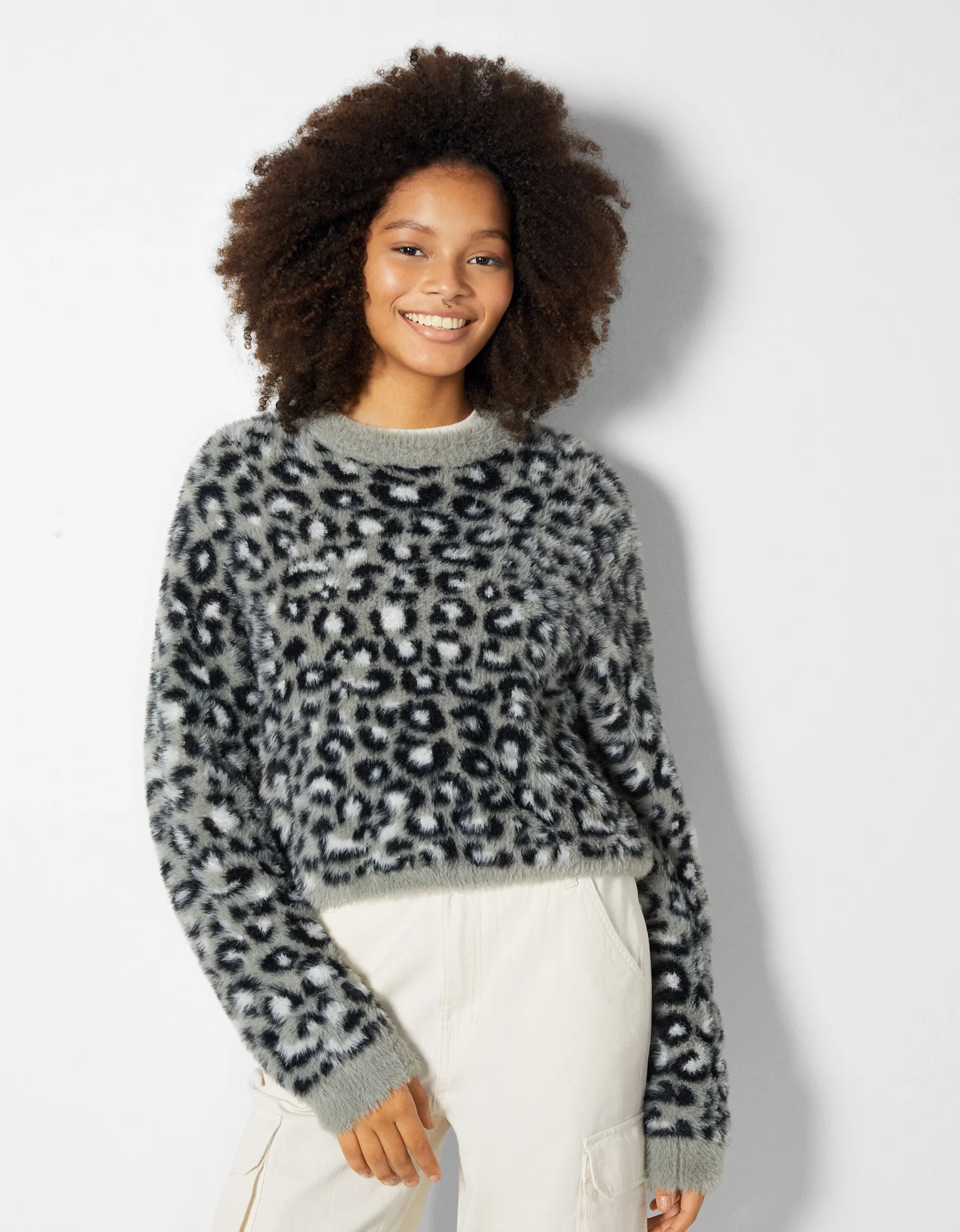 BERSHKA Pull jacquard imprimé animal Gris New