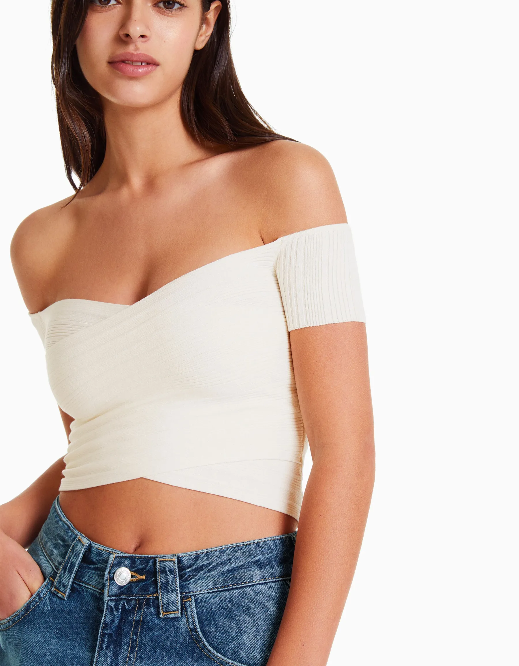 BERSHKA Pull manches courtes croisé Bleu clair Best Sale