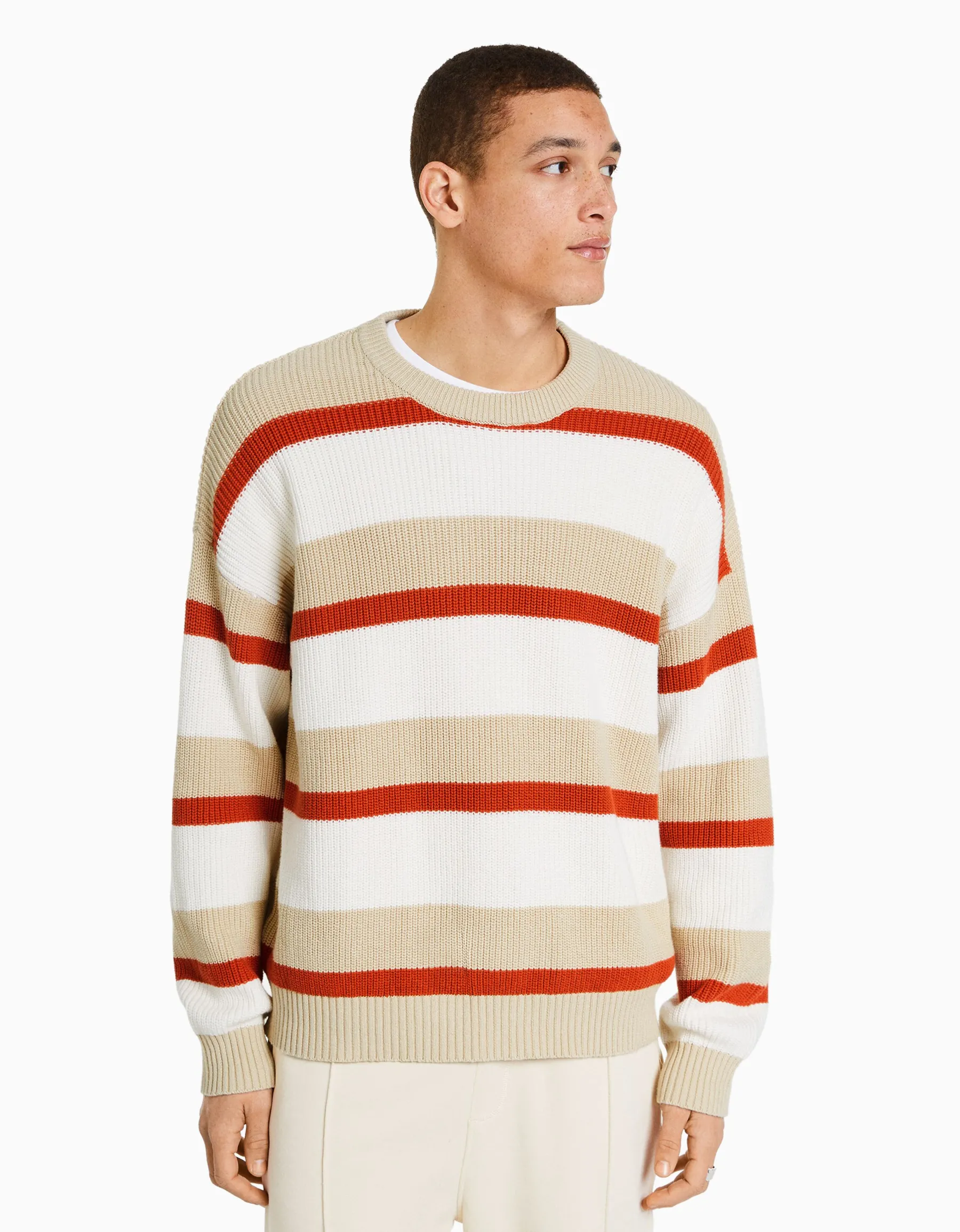 BERSHKA Pull rayures horizontales Écru Flash Sale