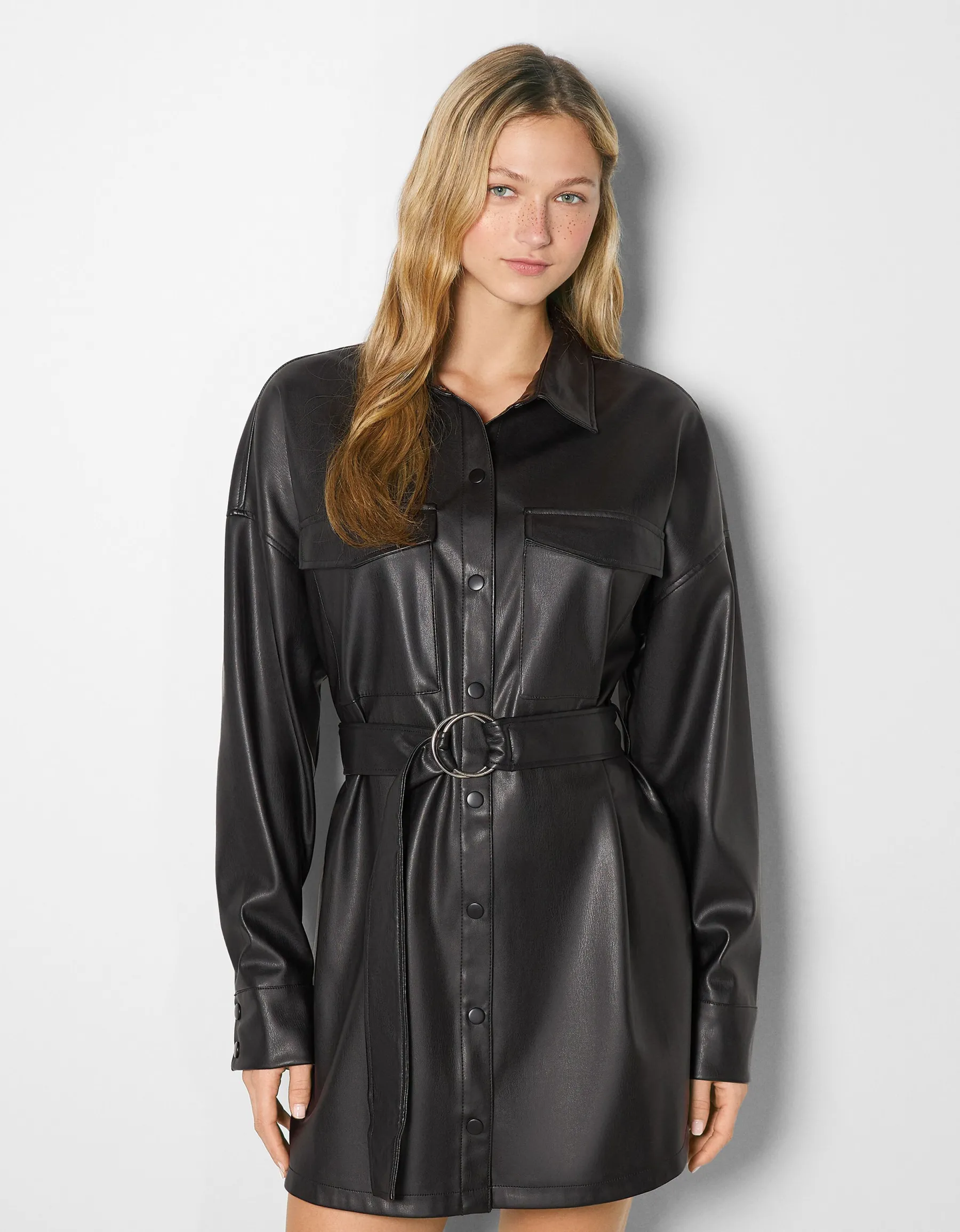 BERSHKA Robe chemise manches longues ceinture similicuir Noir Best