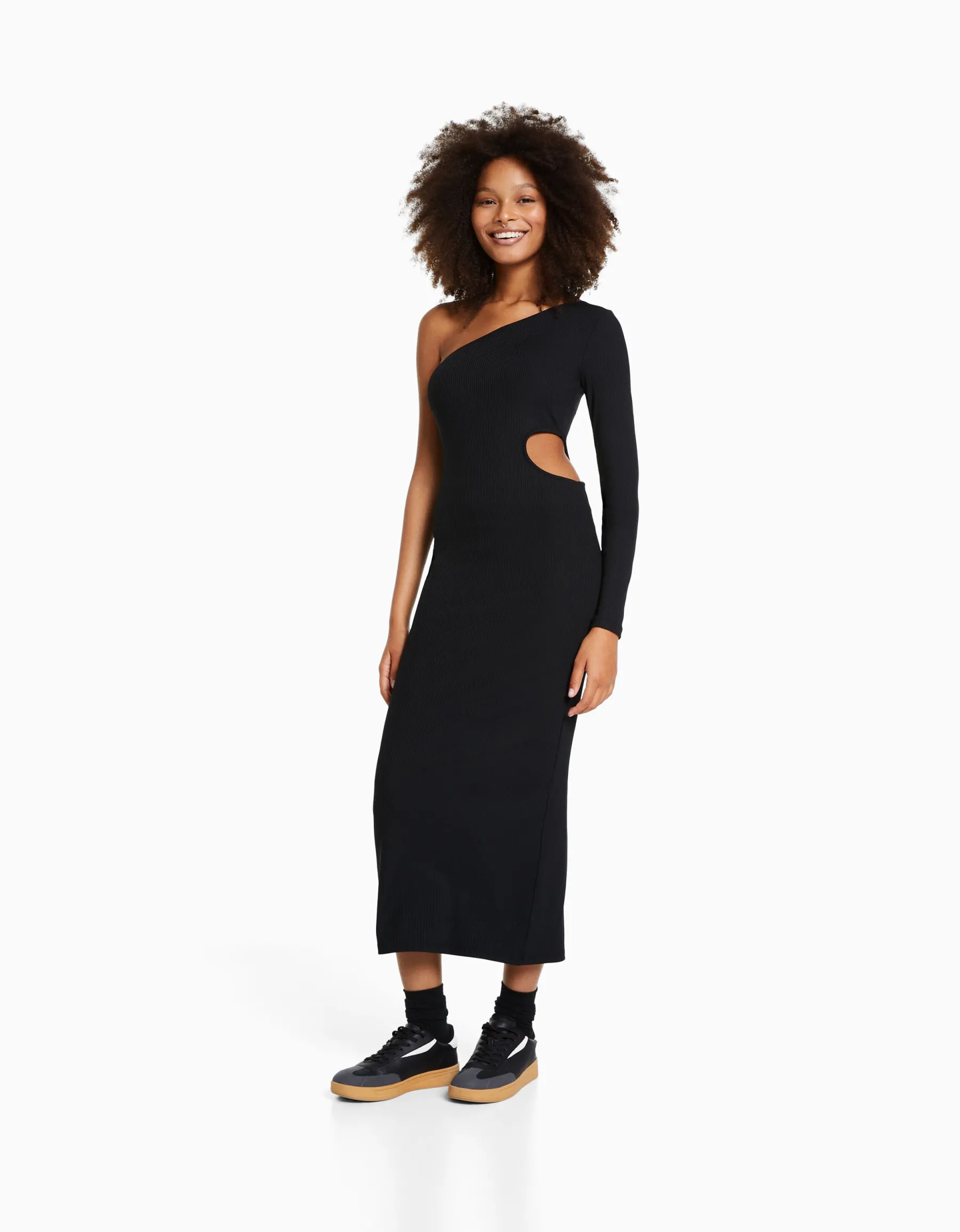 BERSHKA Robe longue asymétrique manches longues cut out Noir Fashion
