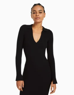 BERSHKA Robe longue col polo maille Sable Discount