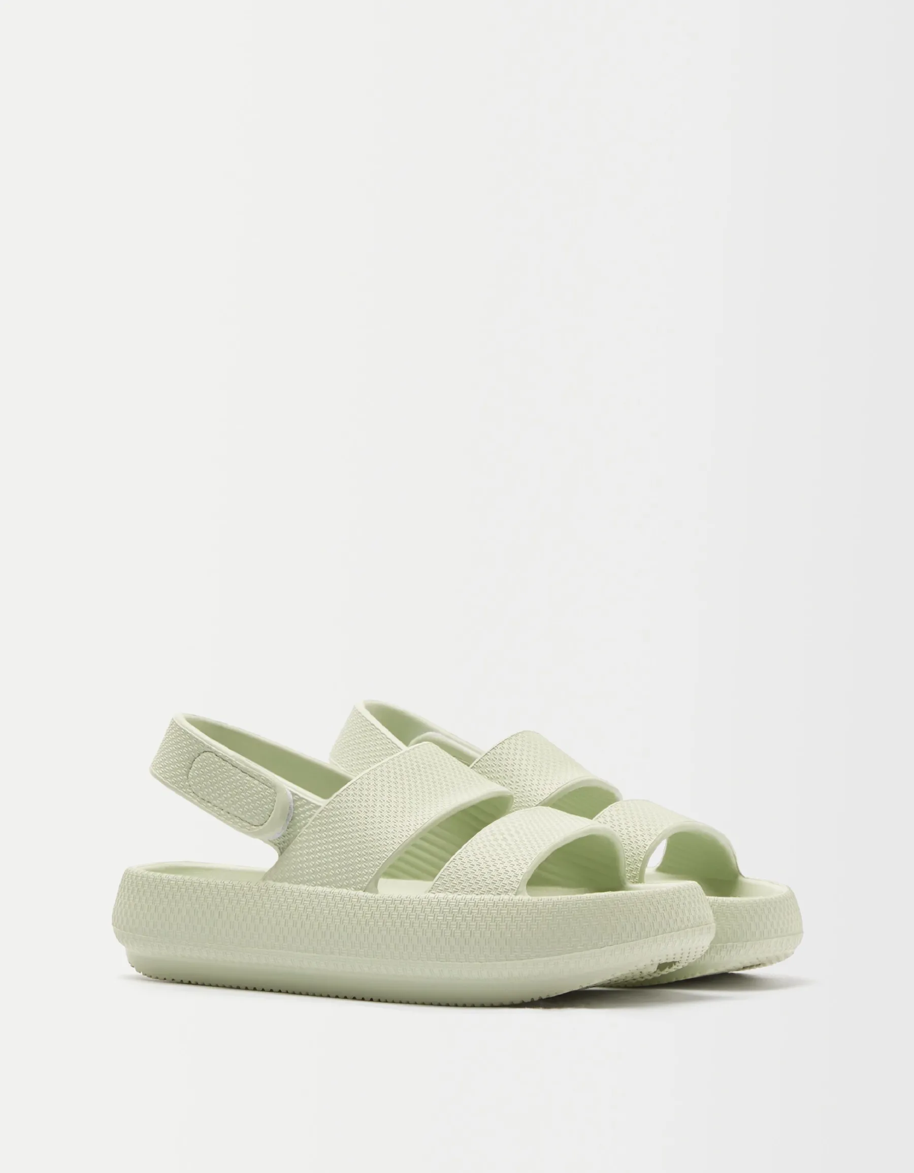 BERSHKA Sandales plates caoutchoutées Kaki Shop