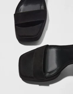 BERSHKA Sandales talon compensé Noir Clearance
