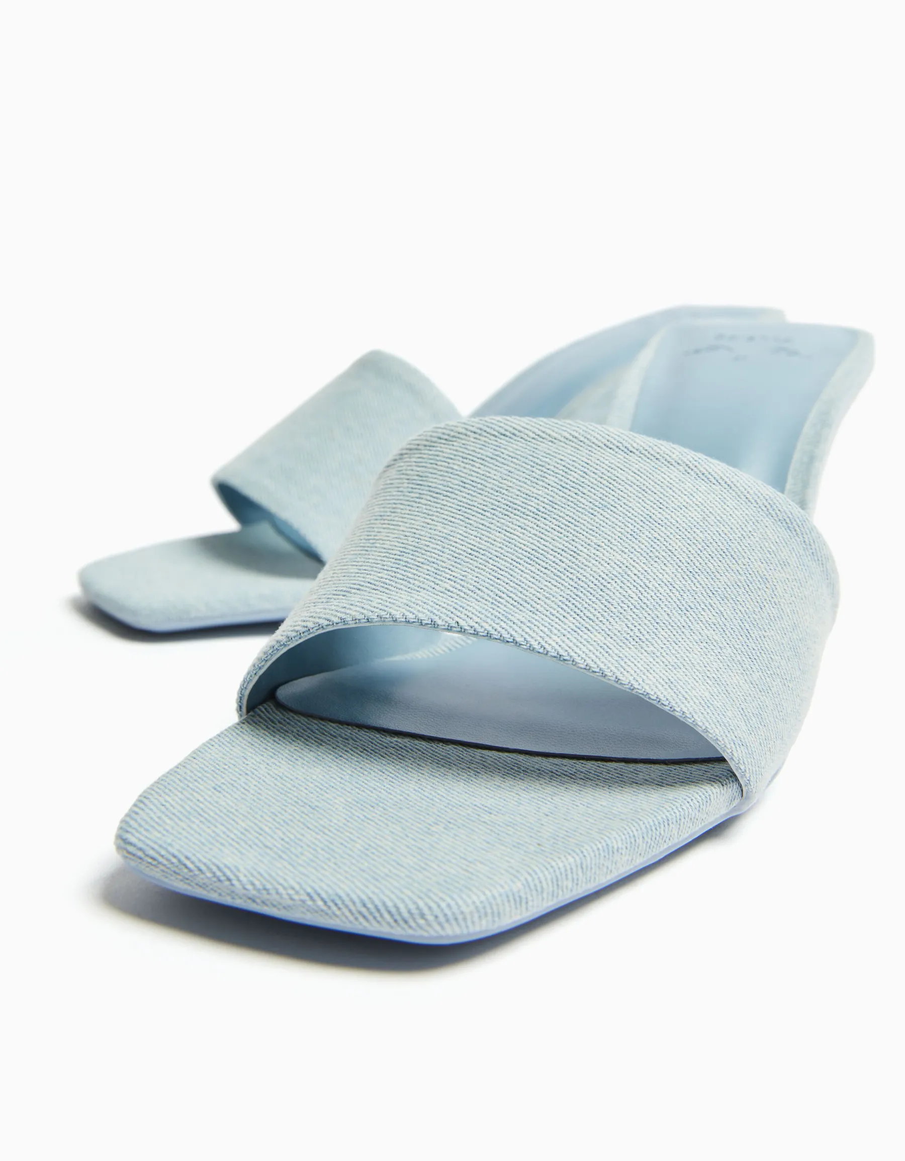 BERSHKA Sandales talon denim Bleu Shop