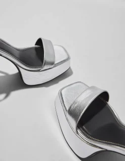 BERSHKA Sandales talon plateforme métallisées Argent Best