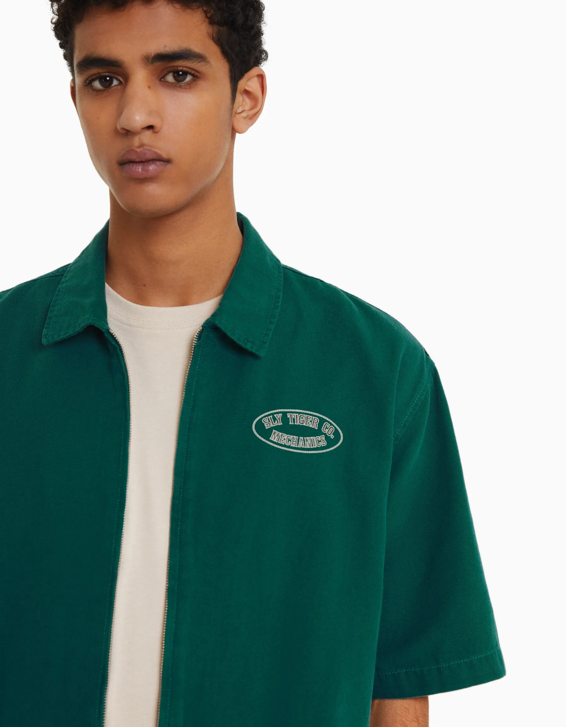 BERSHKA Surchemise manches courtes toile zippée Vert Cheap