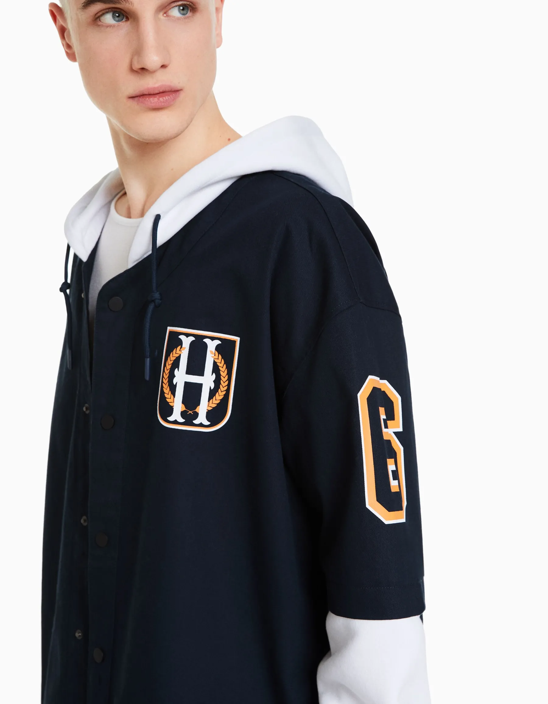 BERSHKA Surchemise manches longues capuche varsity molleton Marine Discount