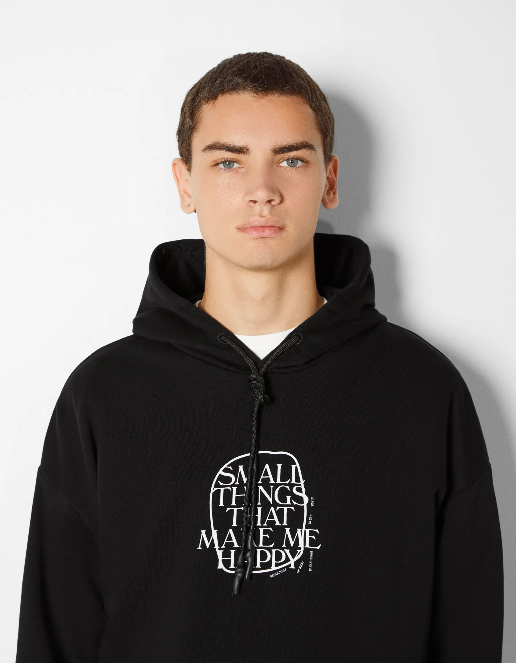 BERSHKA Sweat capuche easy fit imprimé Noir Shop