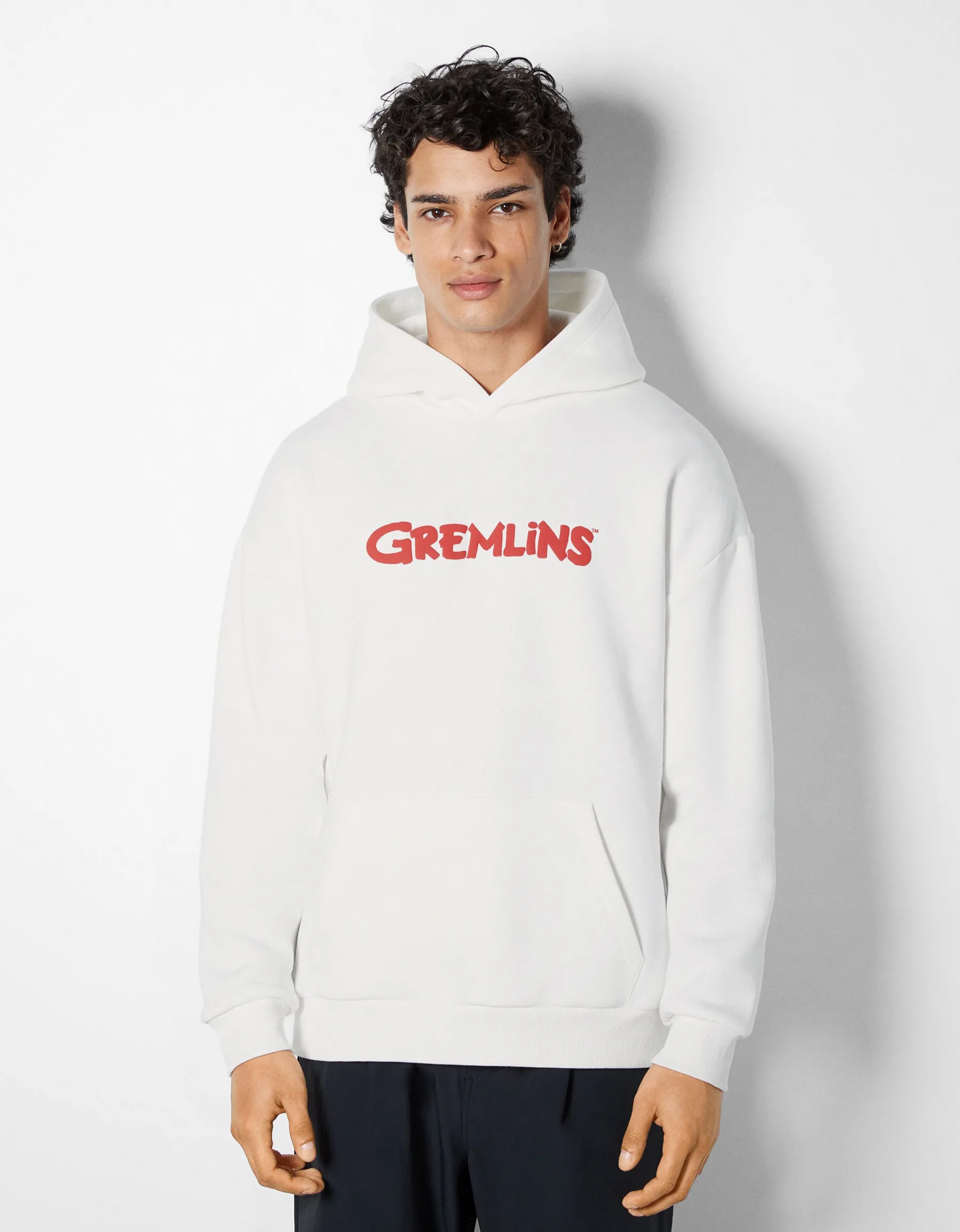 BERSHKA Sweat capuche Gremlins Blanc Sale