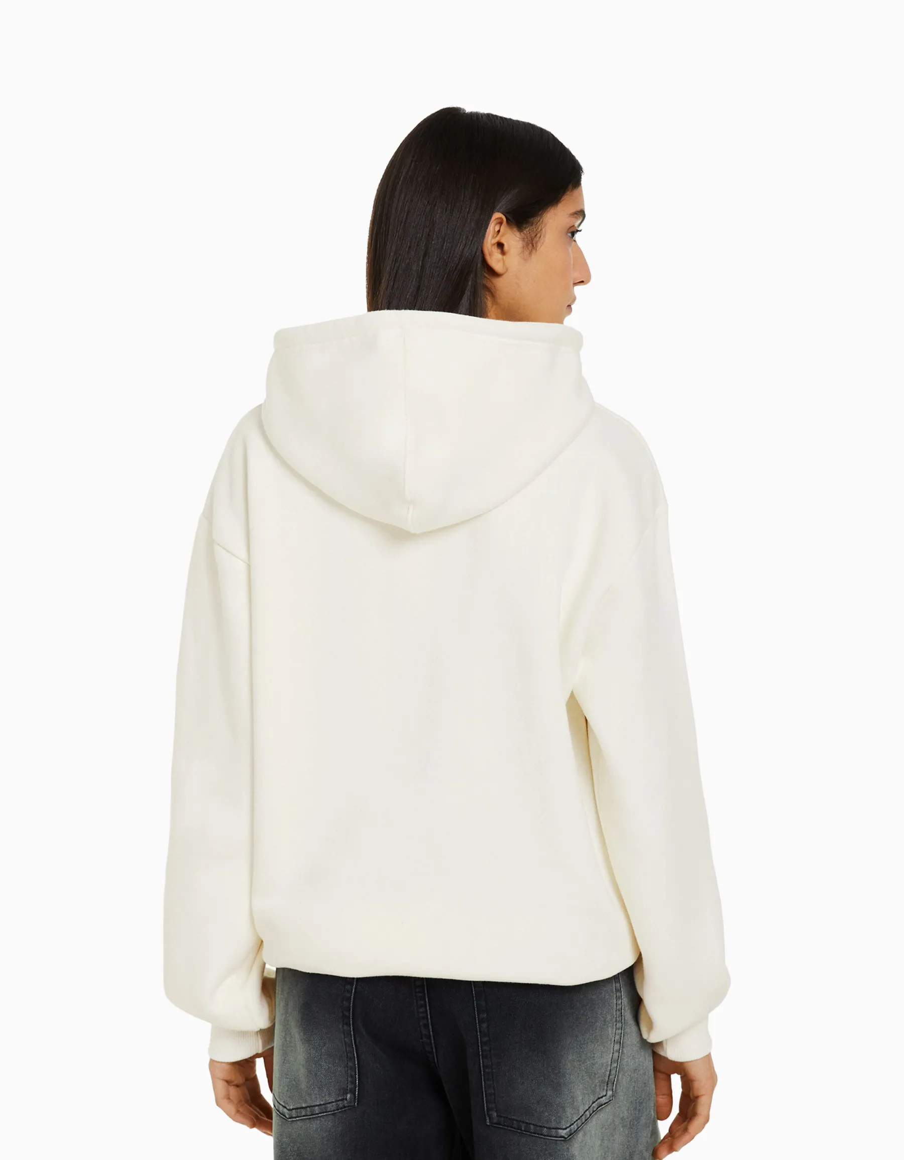 BERSHKA Sweat capuche oversize Blanc cassé Sale