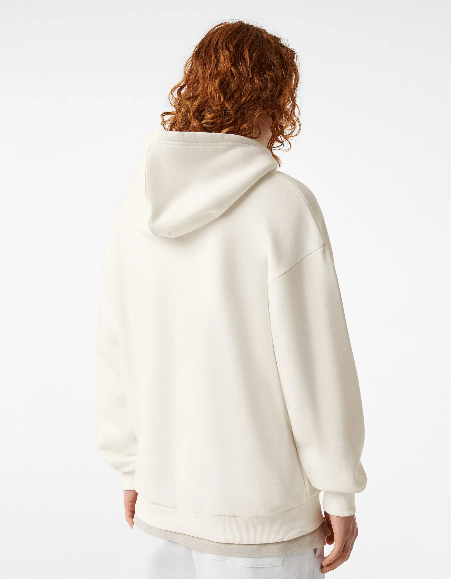 BERSHKA Sweat capuche oversize Blanc cassé Best Sale