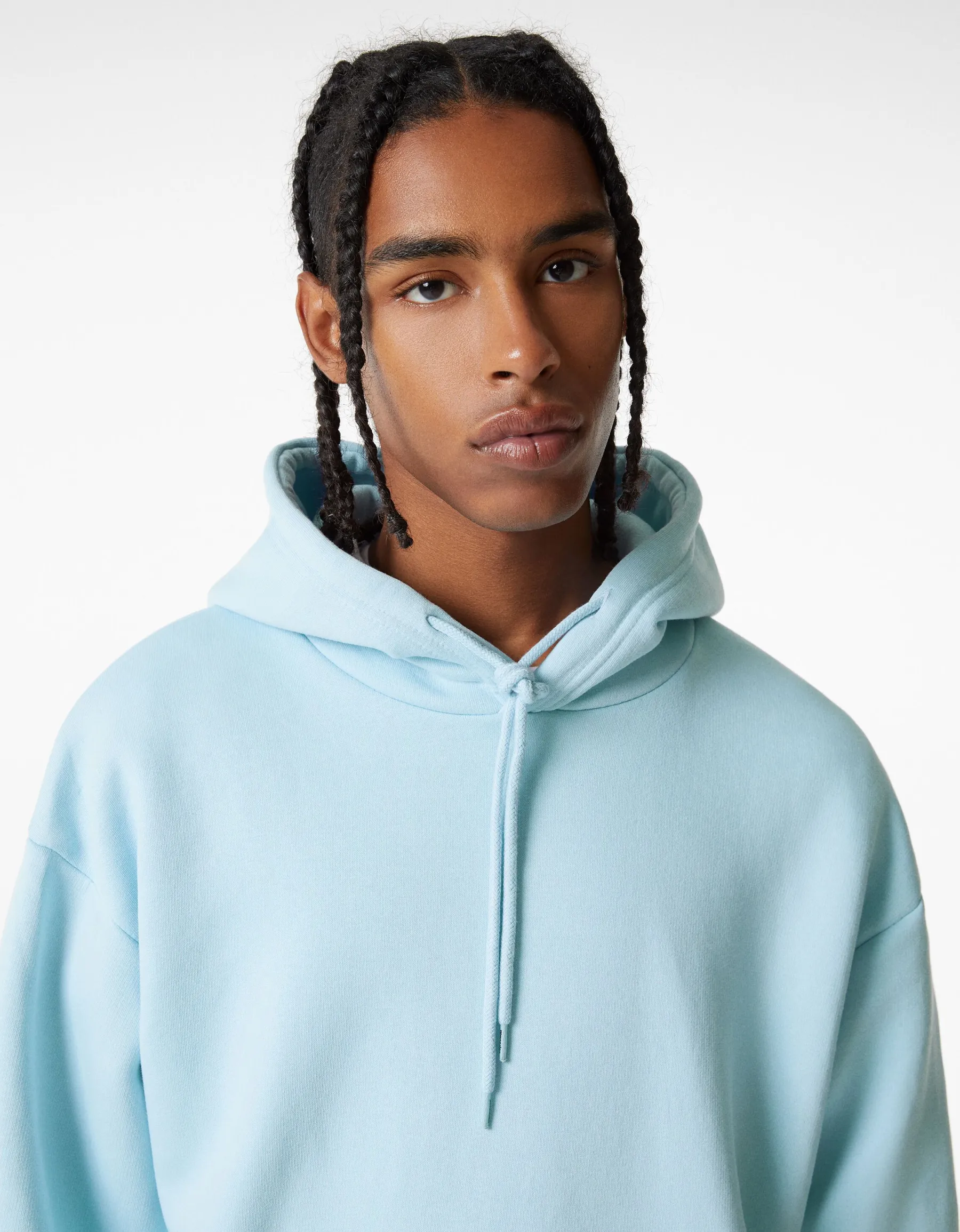 BERSHKA Sweat capuche oversize Bleu clair Hot