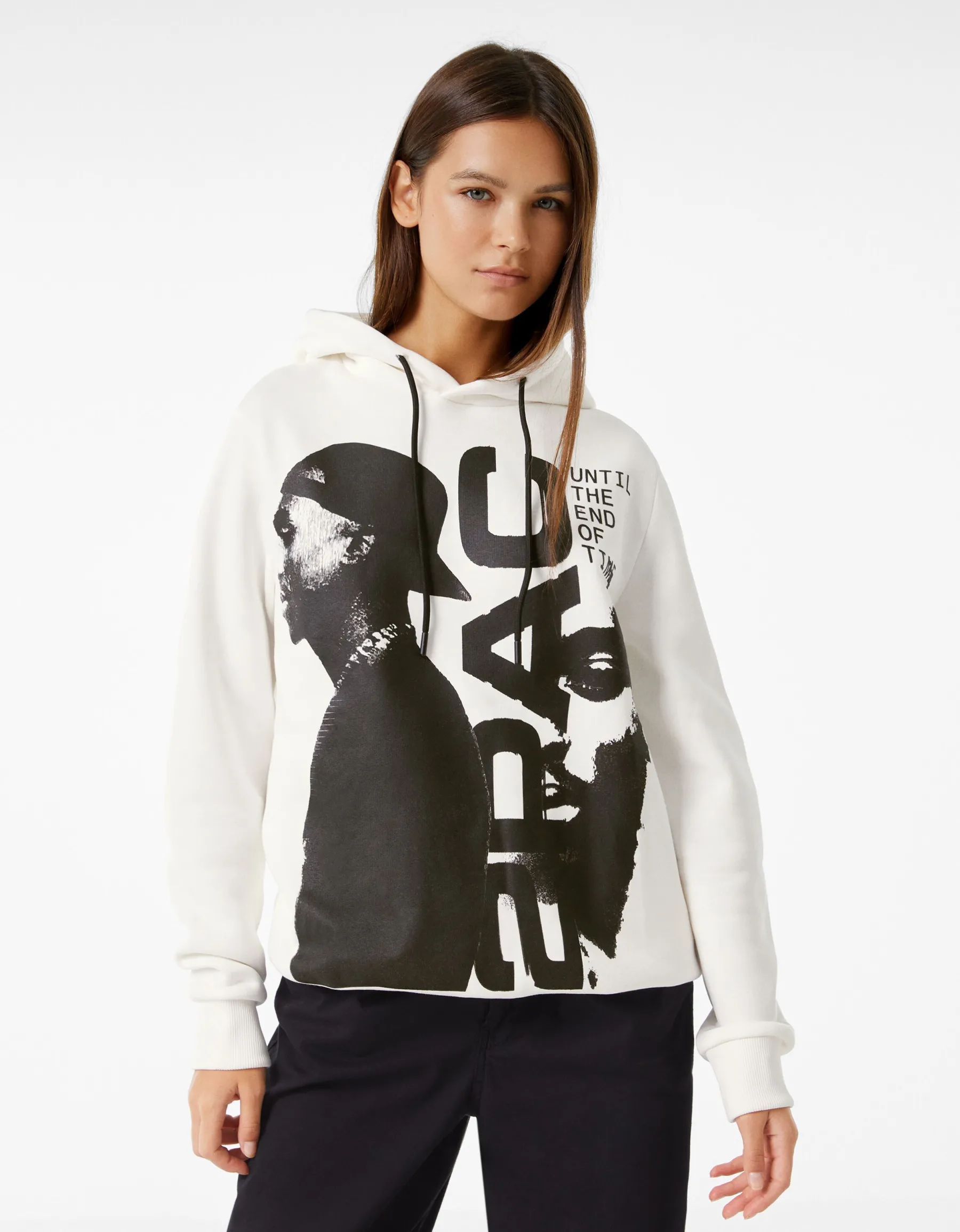 BERSHKA Sweat capuche Tupac Blanc Clearance