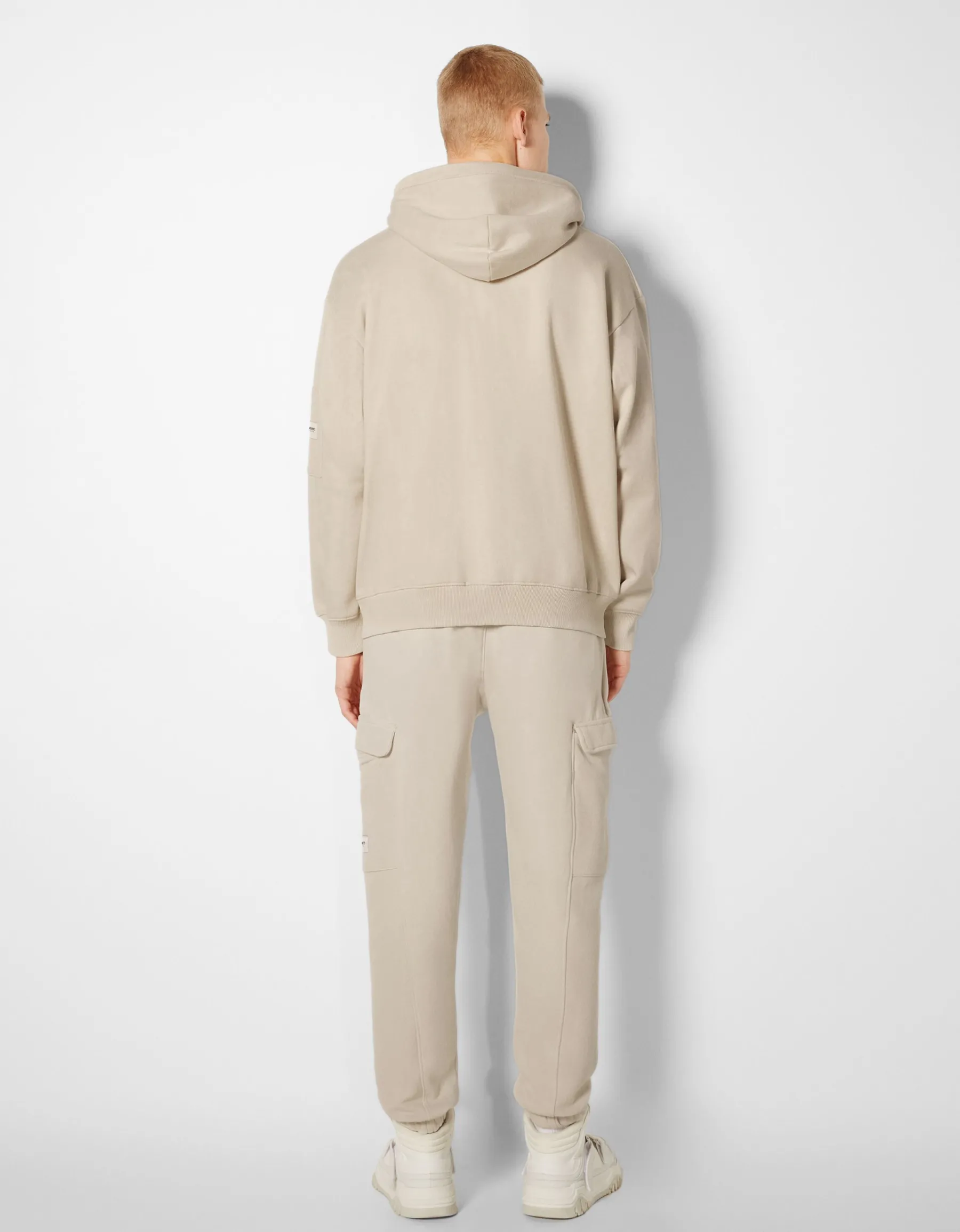 BERSHKA Sweat capuche zippé Pierre Cheap