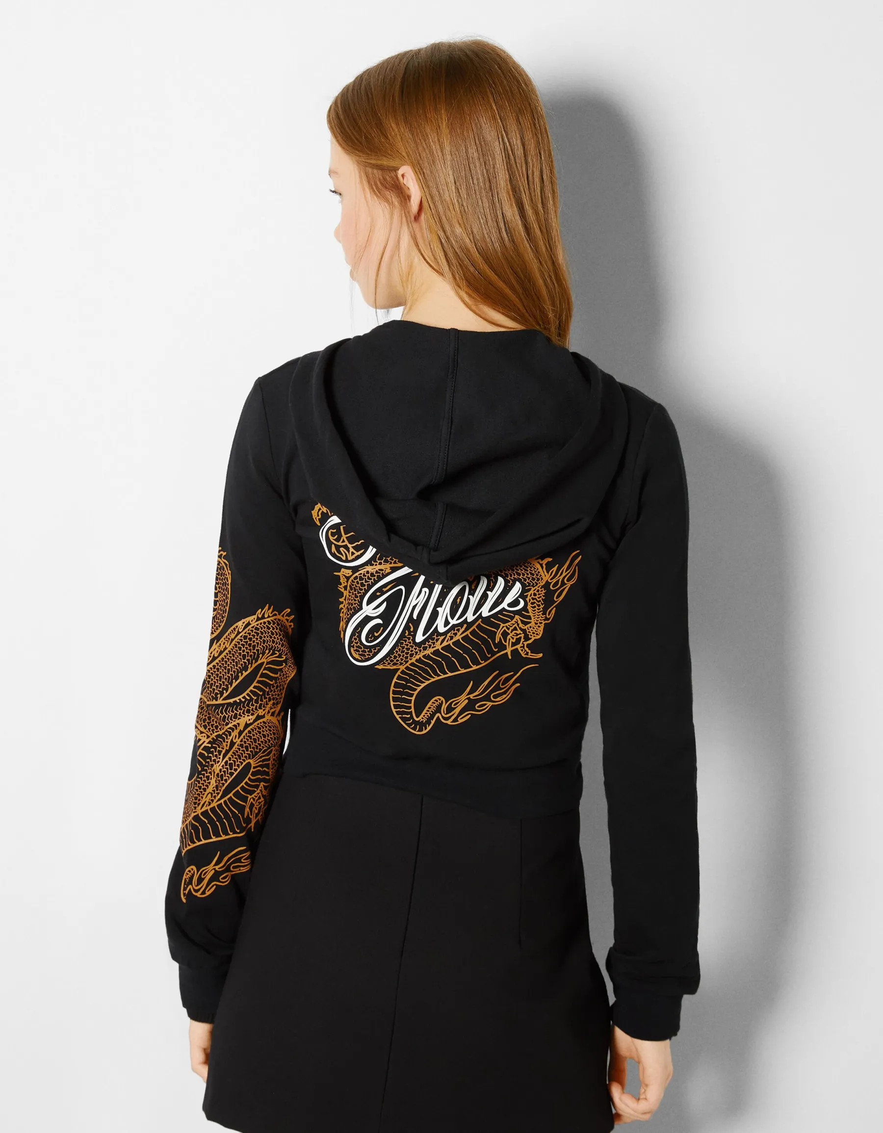 BERSHKA Sweat capuche zippé imprimé dragon Noir Cheap
