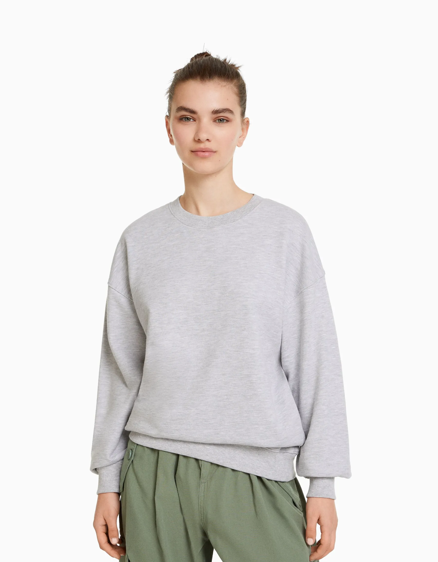 BERSHKA Sweat col rond Gris Cheap