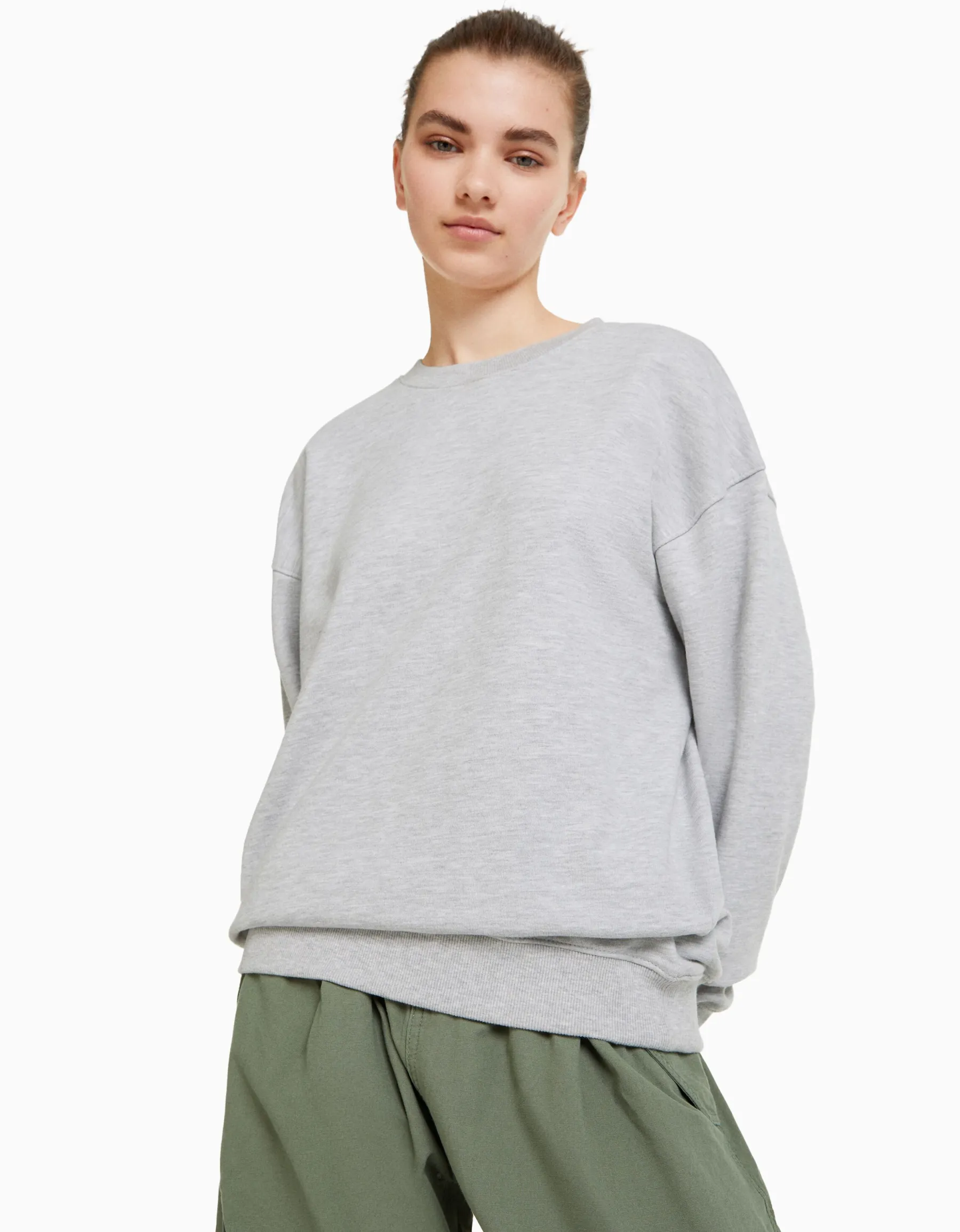 BERSHKA Sweat col rond Gris Cheap