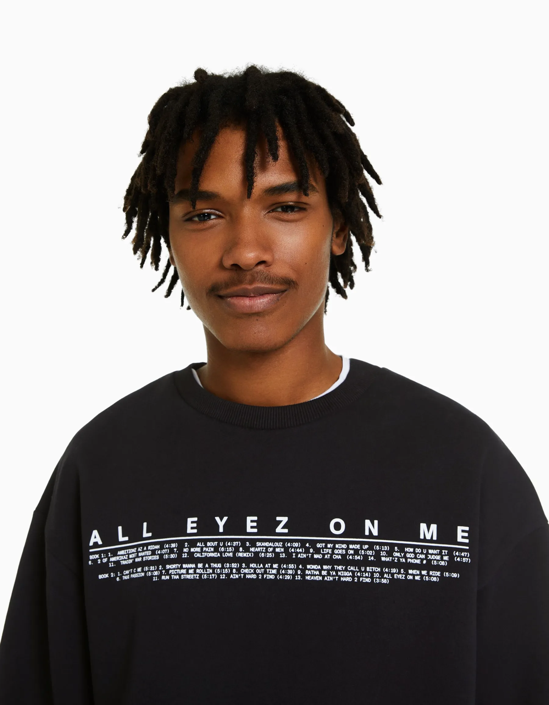 BERSHKA Sweat col rond Tupac Noir Hot
