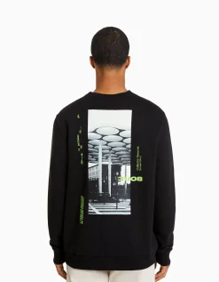 BERSHKA Sweat easy fit imprimé photo Blanc Outlet