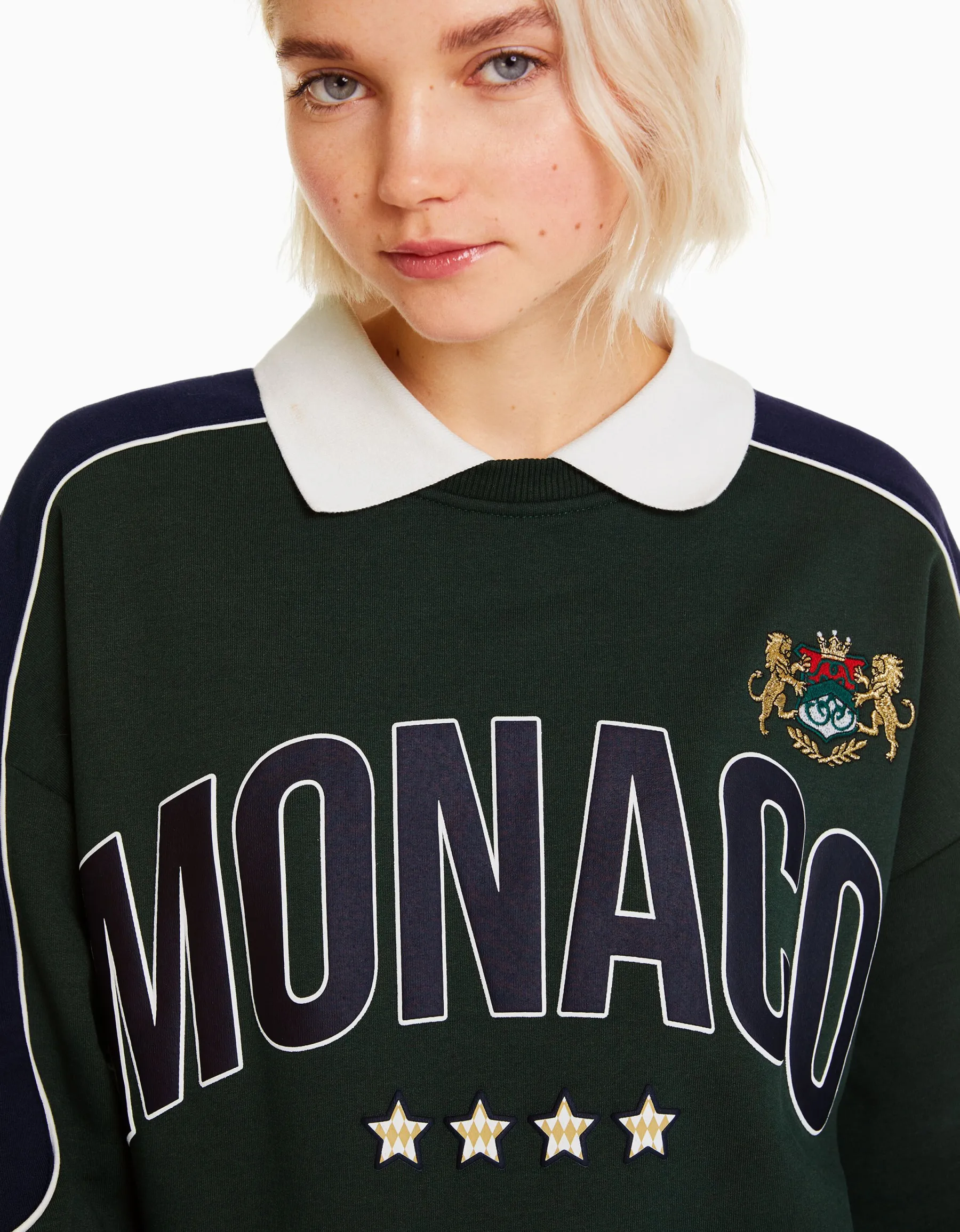 BERSHKA Sweat imprimé Vert Fashion